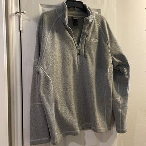 Light grey north face pullover